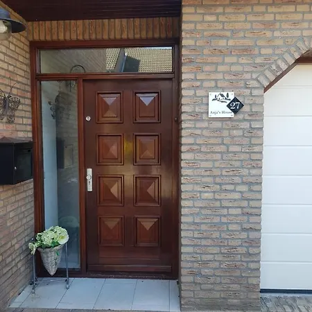 Anja's House